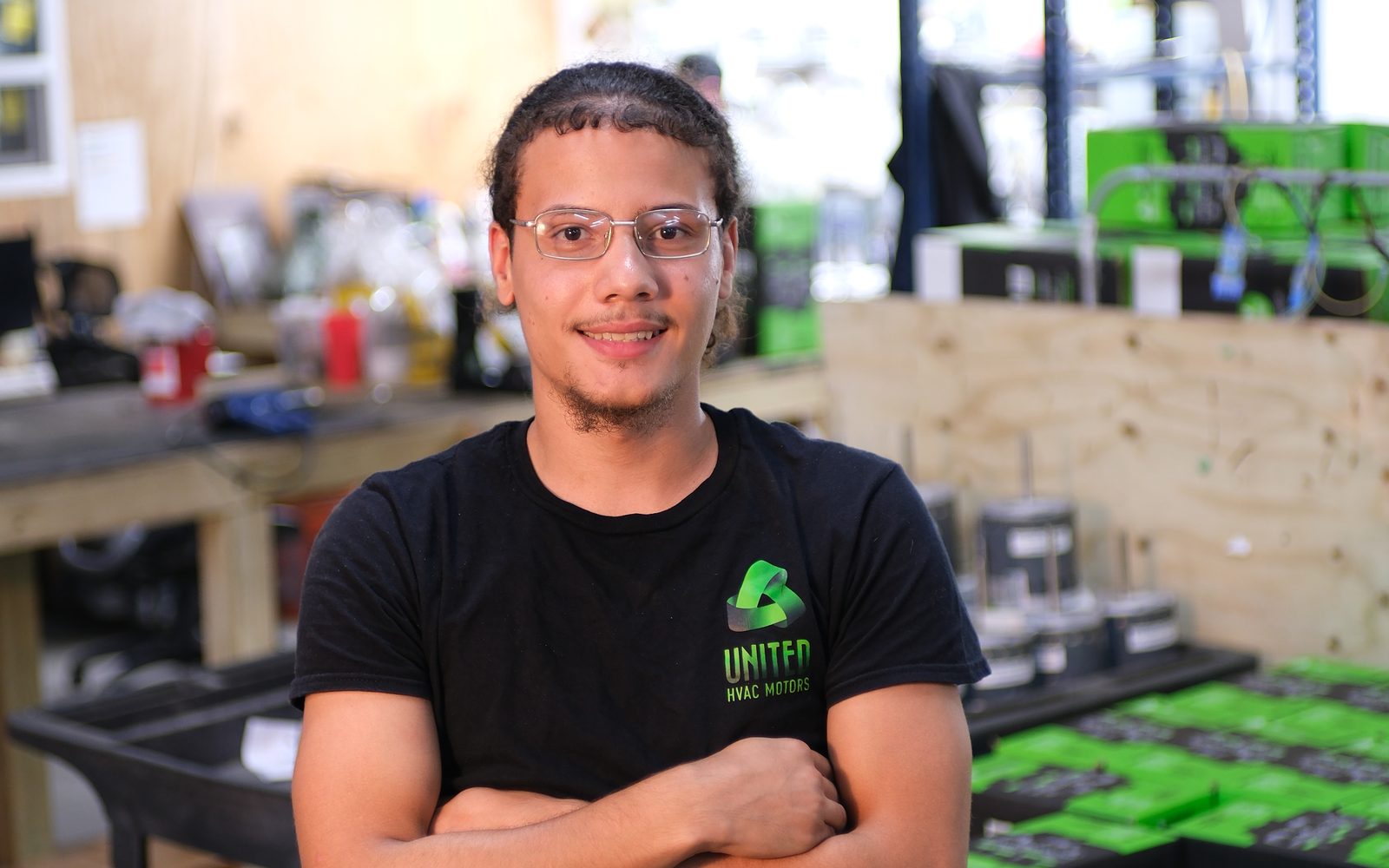 United HVAC Motors team member at the motor remanufacturing shop in Tampa, Florida